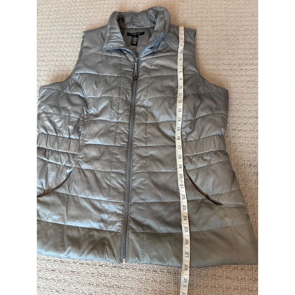 Style & Co‎ Women's Silver Quilted Puffer Vest Sleeveless Lightweight L